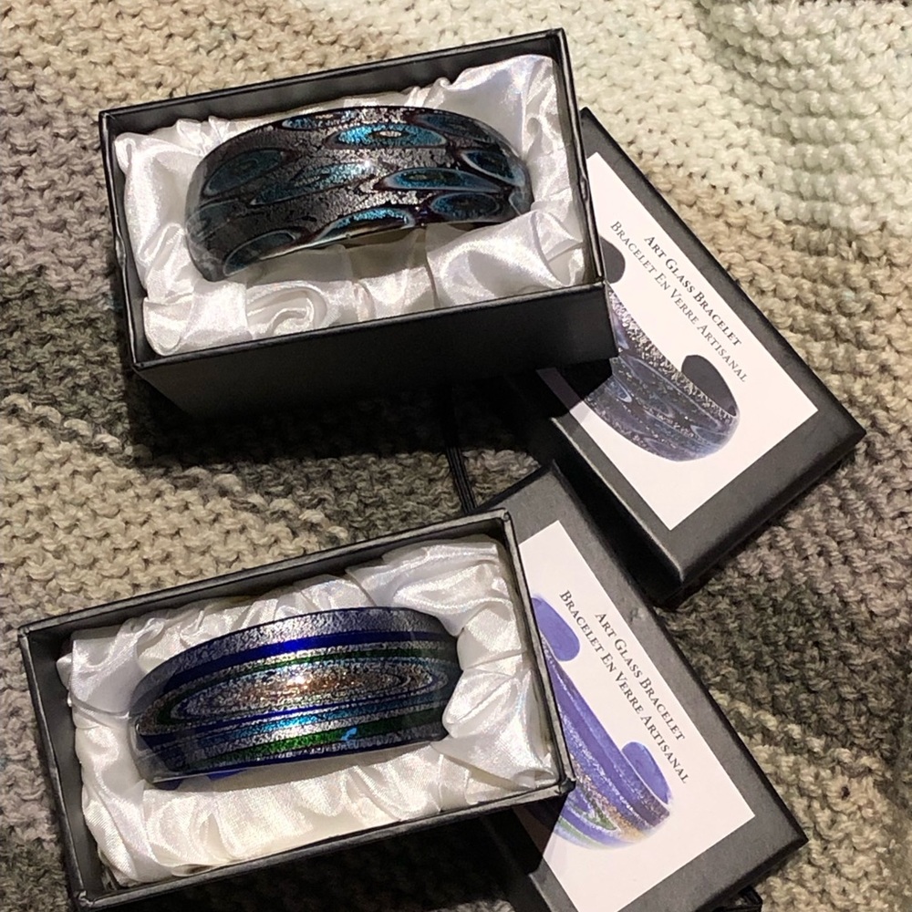 ✨BNIB✨ Bundle of 2 glass cuff brackets 🧚🏼‍♀️✨